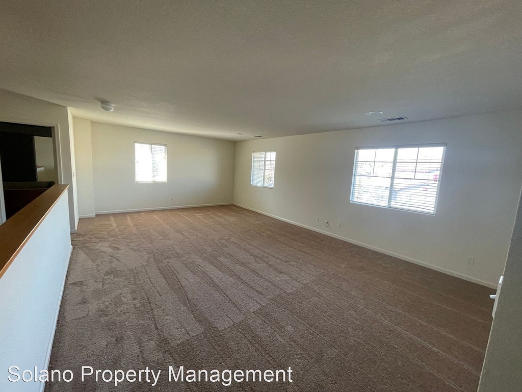 1232 Potrero Cir. - Photo 4