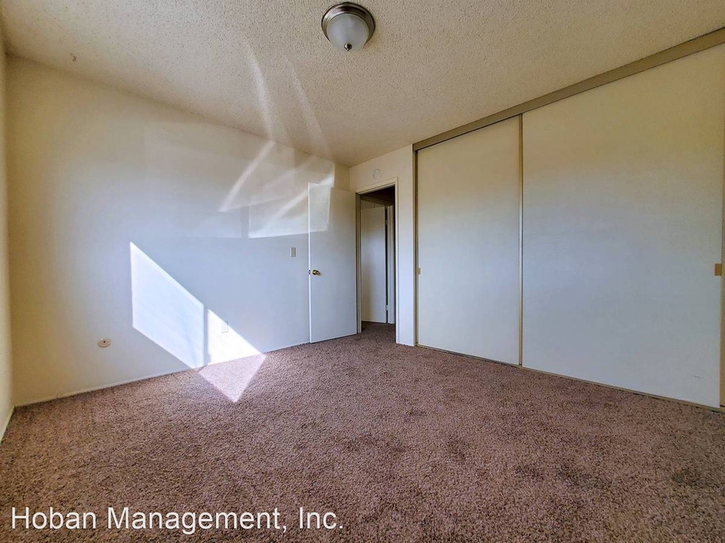 1040 E Washington Ave - Photo 7