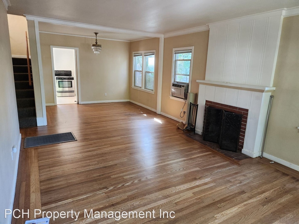 1921 21st Street - Photo 1