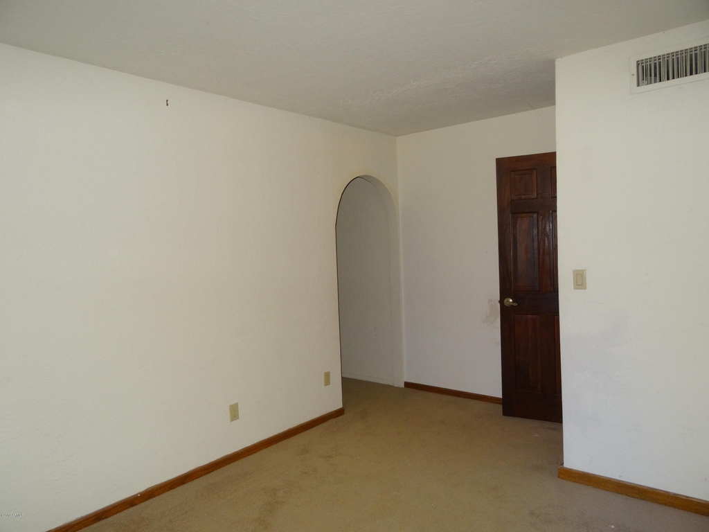 220 E Aster Drive - Photo 26