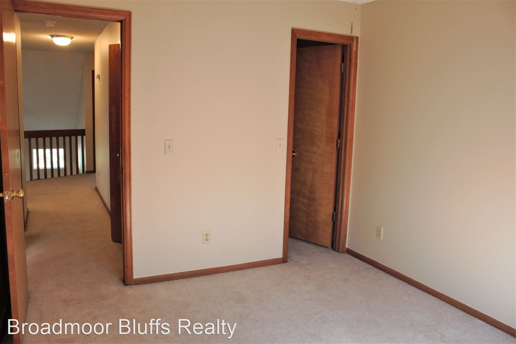 8253 Wilmington Drive - Photo 15