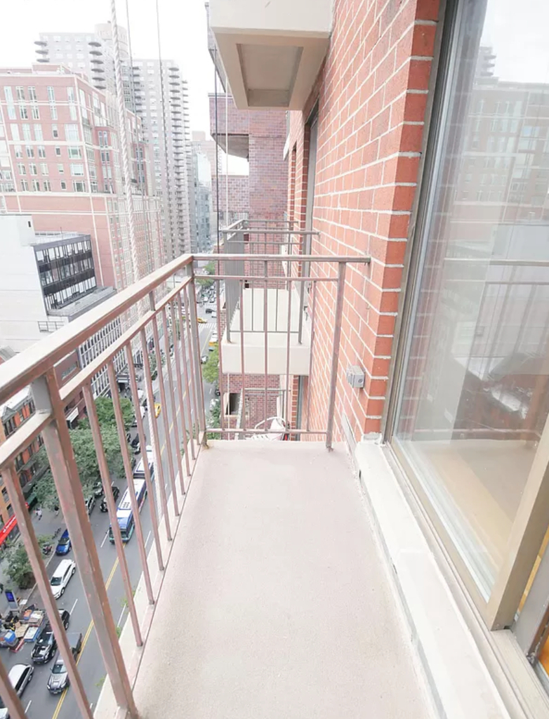 241 East 86th Street - Photo 6