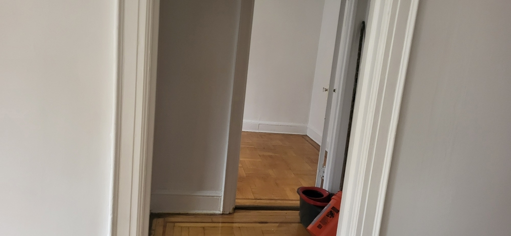 9115 Colonial Road - Photo 4