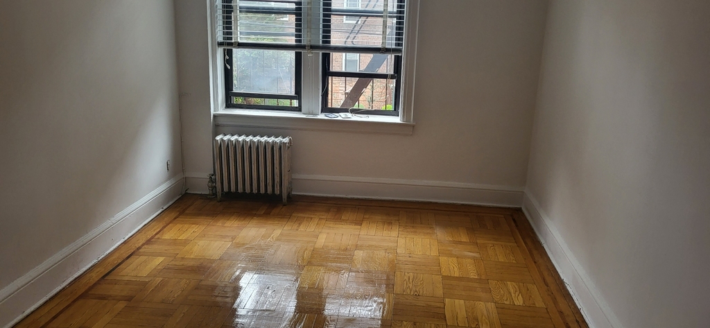 9115 Colonial Road - Photo 6