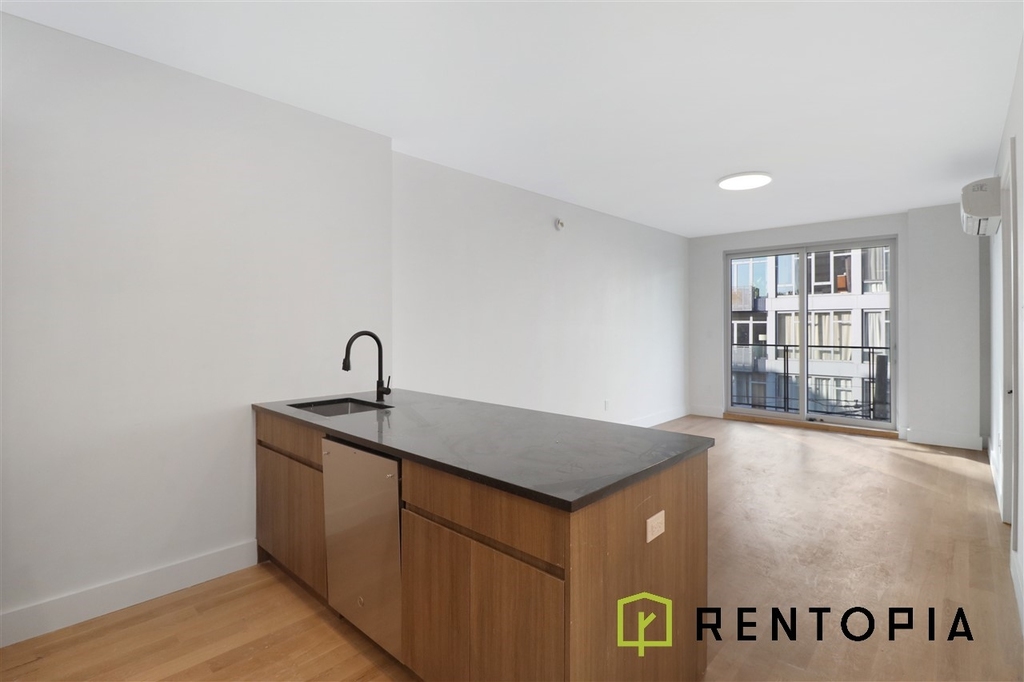 209 North 11th Street - Photo 2