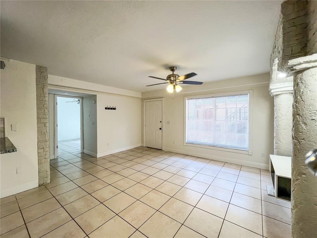 21026 Voyager Boulevard - Photo 4