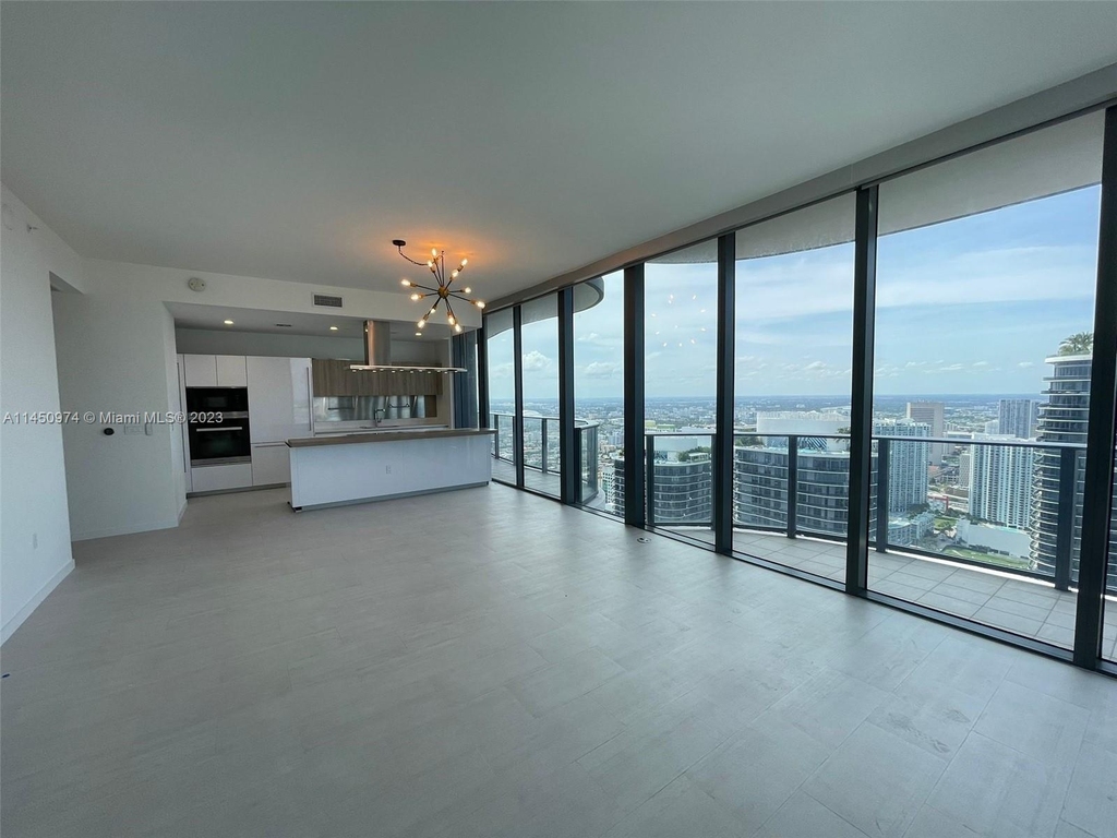 1000 Brickell Plaza - Photo 4