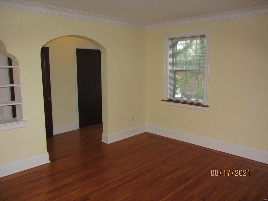 7030 Dartmouth Avenue - Photo 5