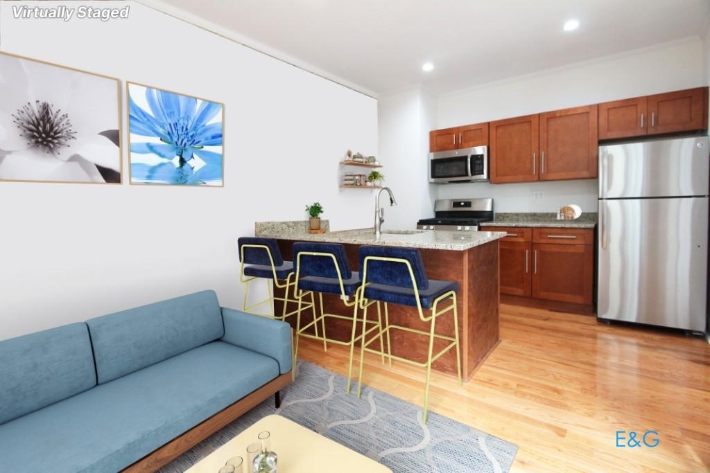 1 Bennett Avenue - Photo 2