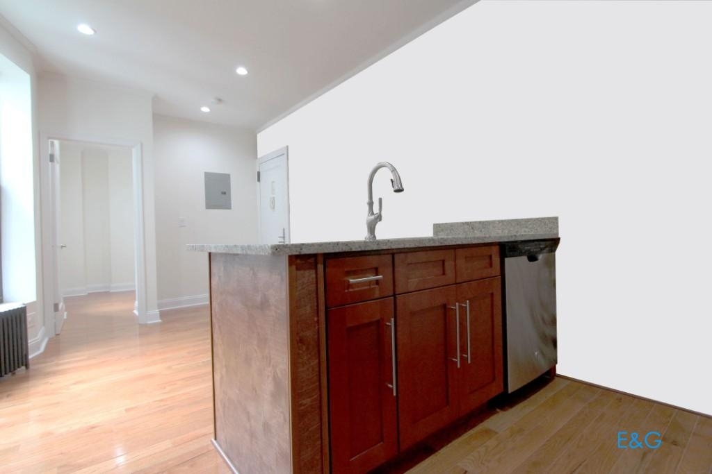 1 Bennett Avenue - Photo 6