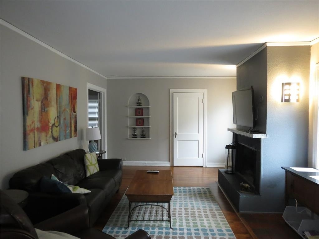 5946 Morningside Avenue - Photo 2