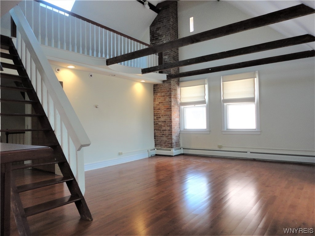 350 Elmwood Avenue - Photo 4