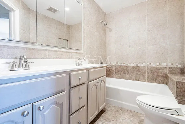 1672 East 22nd Street - Photo 5