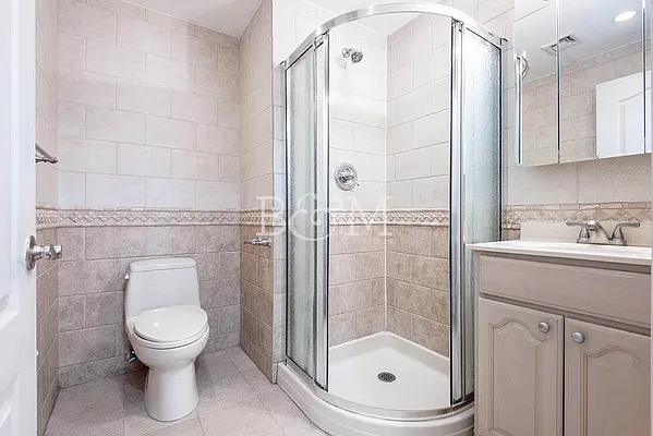 1672 East 22nd Street - Photo 6