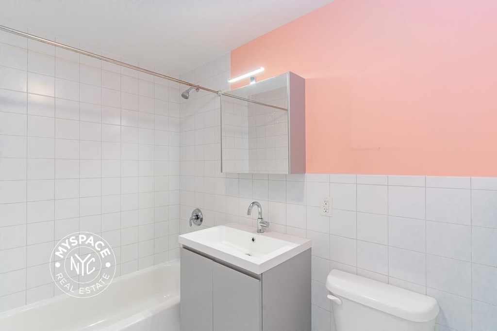 594 Bushwick Avenue - Photo 3