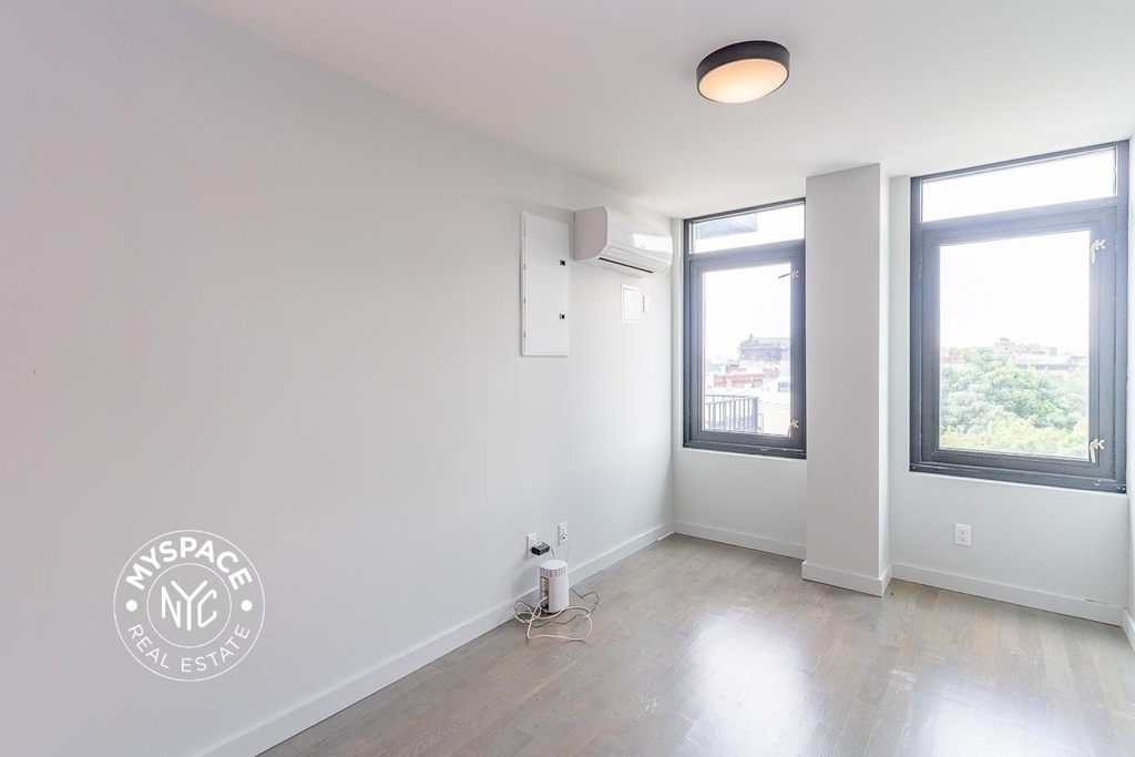 594 Bushwick Avenue - Photo 4