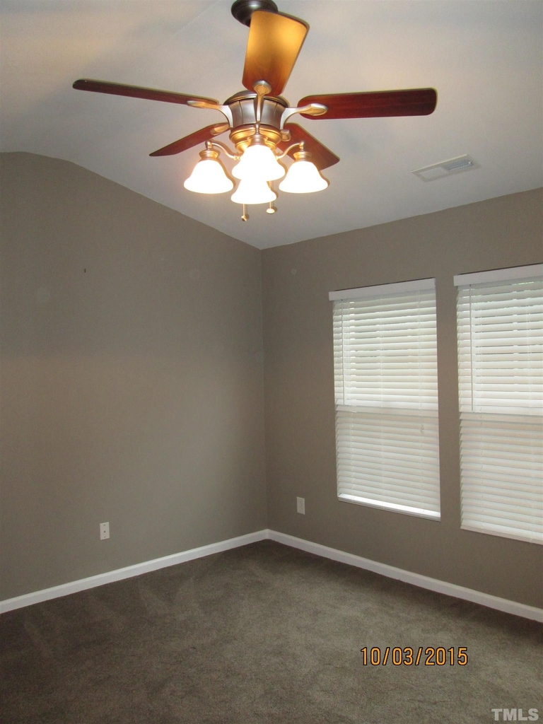 8521 Silhouette Place - Photo 10