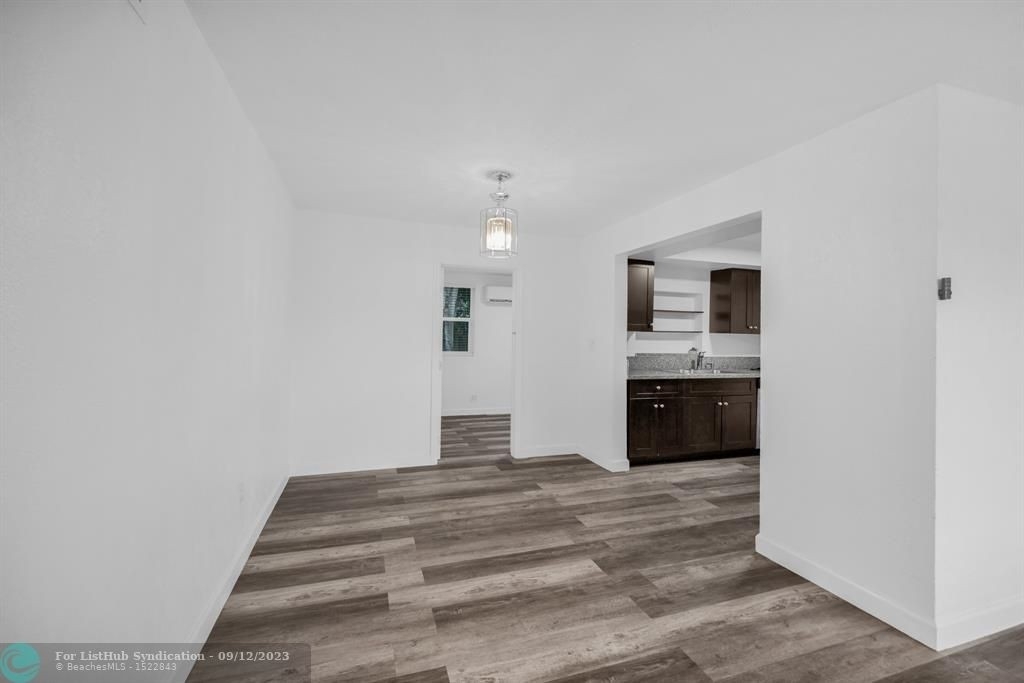 6690 Nw 30th St - Photo 8