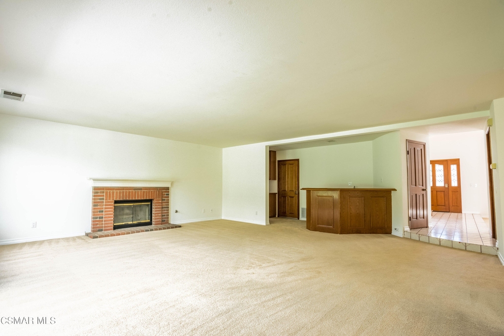 5627 Middle Crest Drive - Photo 8