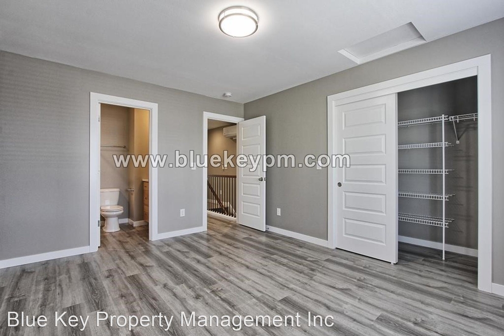 2711 Broadway Street - Photo 7