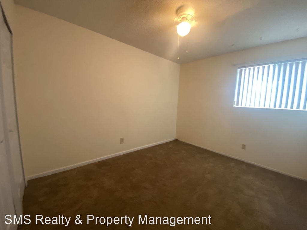 722 Steppe Place - Photo 10