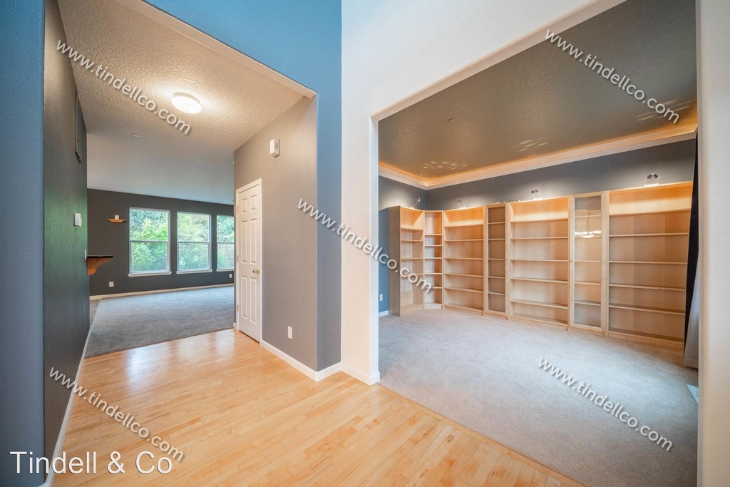 10624 Sw 43rd Ave - Photo 5