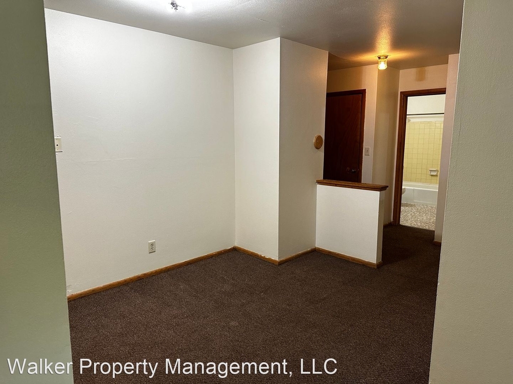 830 Harding St. - Photo 6