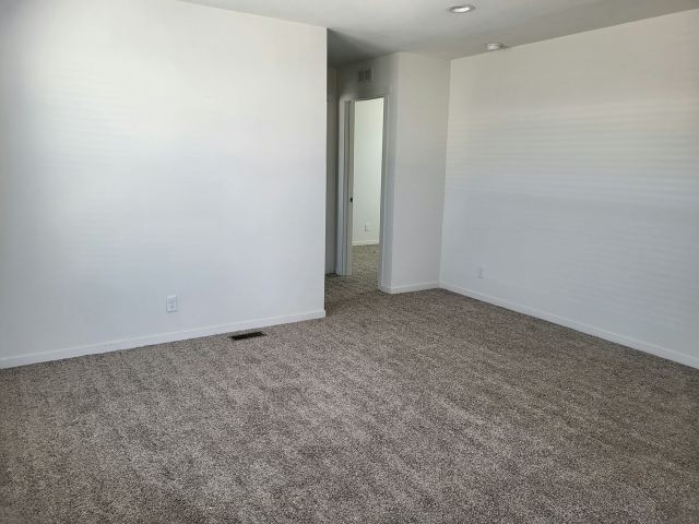 4650 E. Lake Mead Blvd - Photo 11