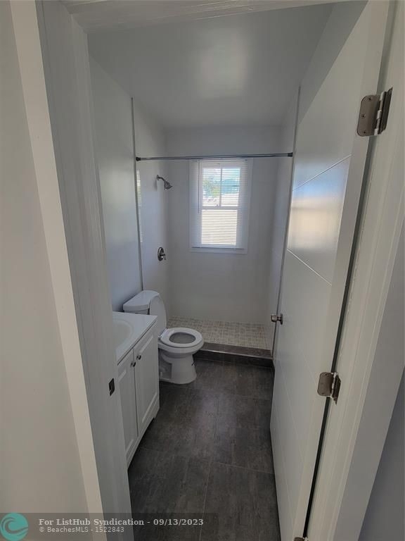 1521 Se 2nd Ct - Photo 8