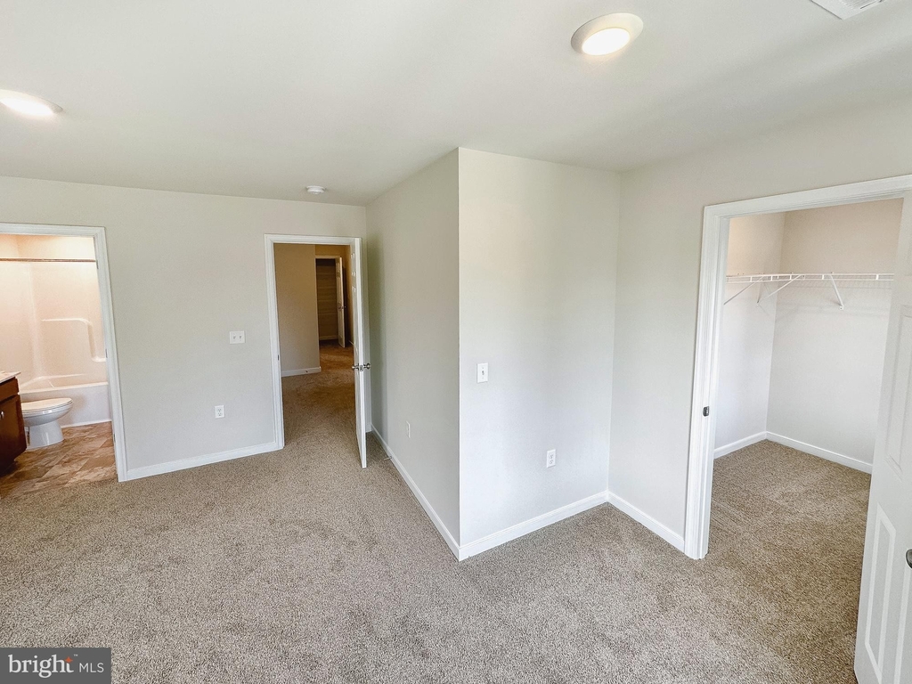 8528 Engleside Street - Photo 27