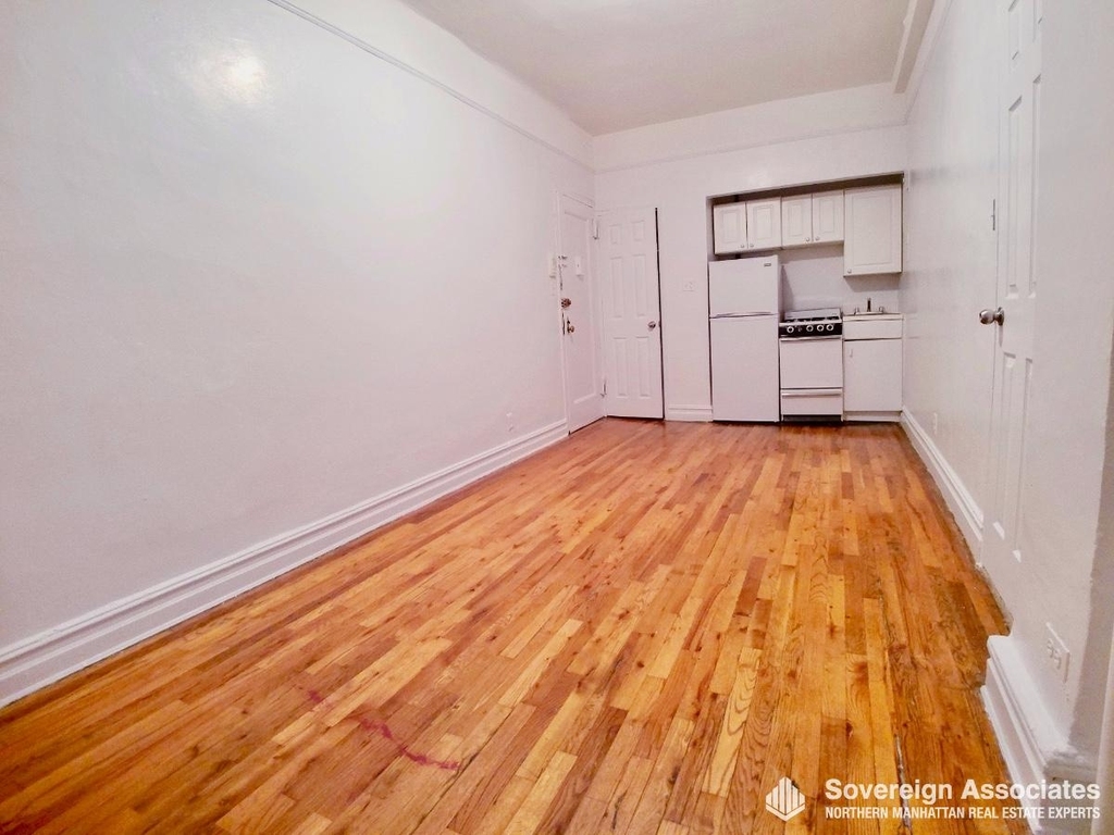 936 West End Avenue - Photo 1