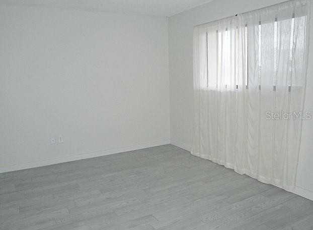 1750 Harbor Place S - Photo 9