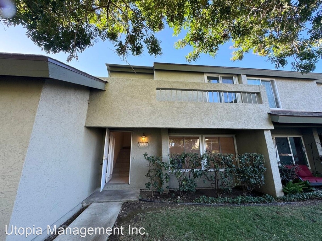 10885 Caravelle Place - Photo 2