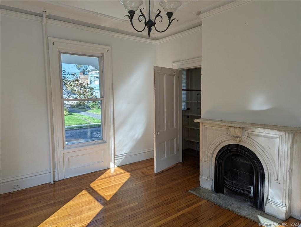 172 Beacon Street - Photo 10