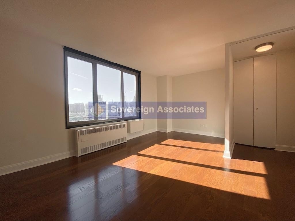 3333 Broadway - Photo 0