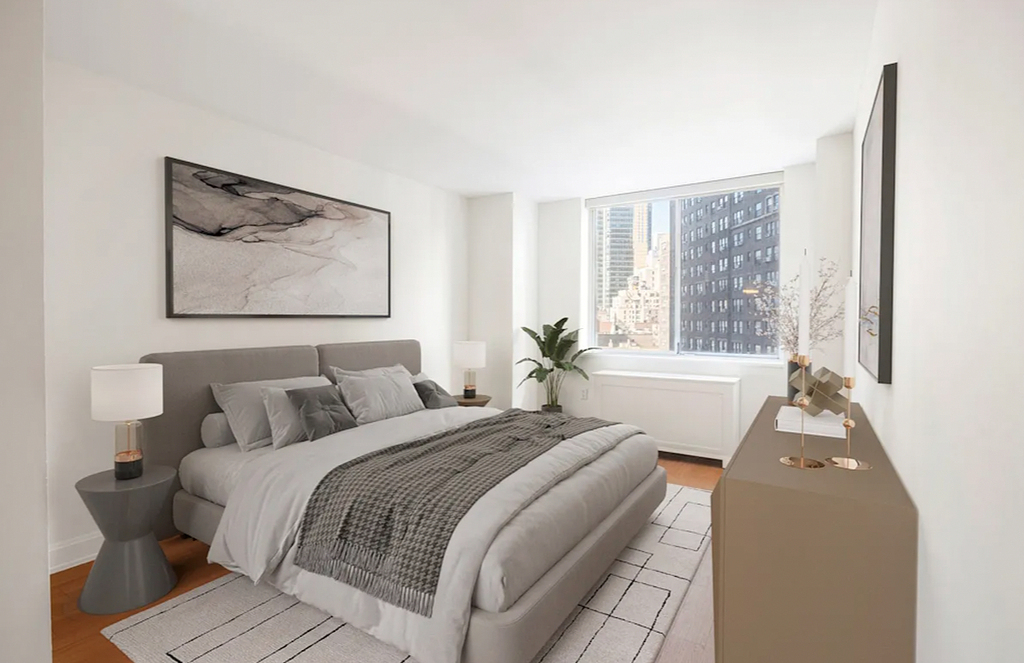 East 54th Street - Photo 1