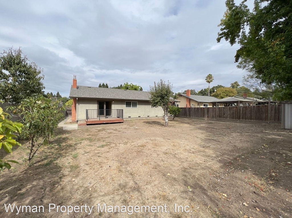 1069 Kansas Street - Photo 23