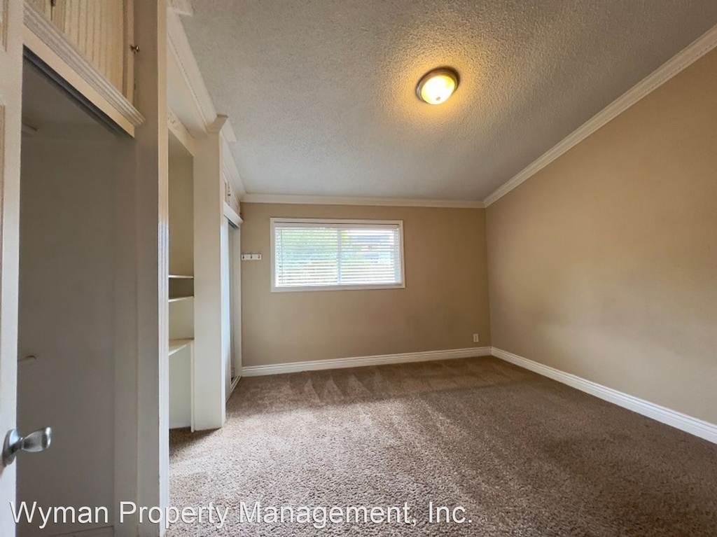 1069 Kansas Street - Photo 13