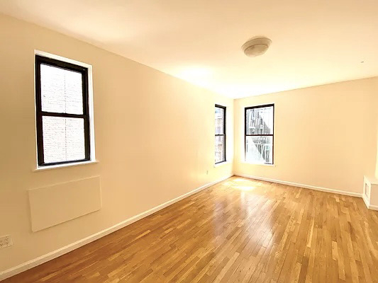 73rd & Columbus Ave - Photo 3