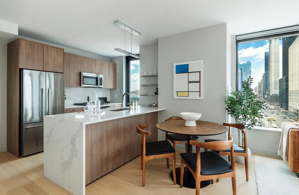  11th Avenue - Photo 1