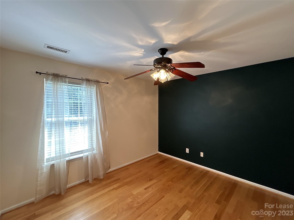 6237 Garamond Court - Photo 15