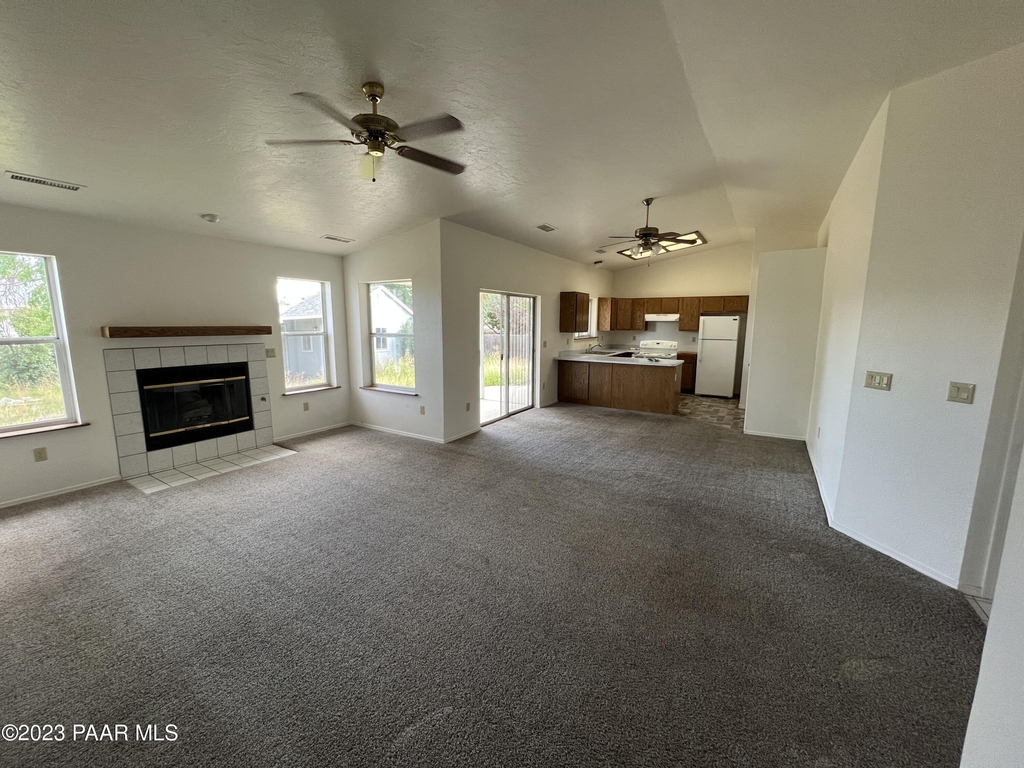 8128 E Gale Road - Photo 4