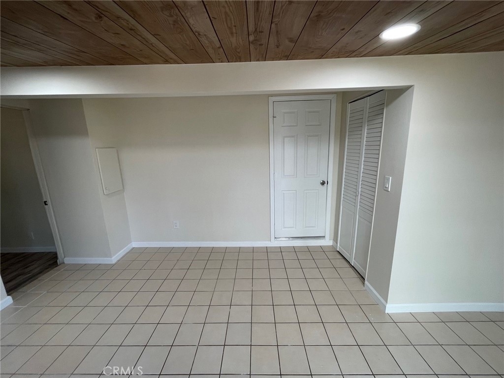 29250 Pierrott Avenue - Photo 20