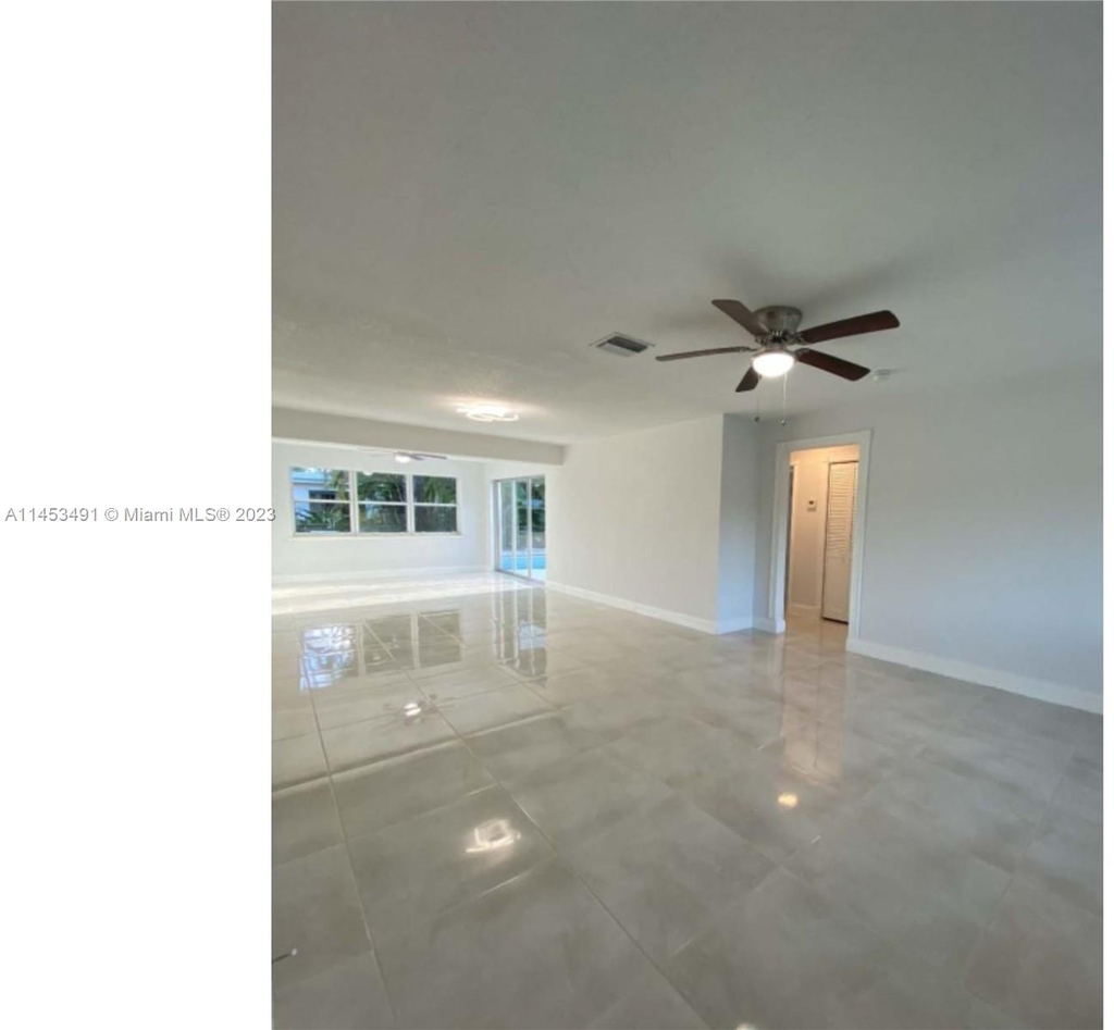 3121 Sw 16th Ct - Photo 8