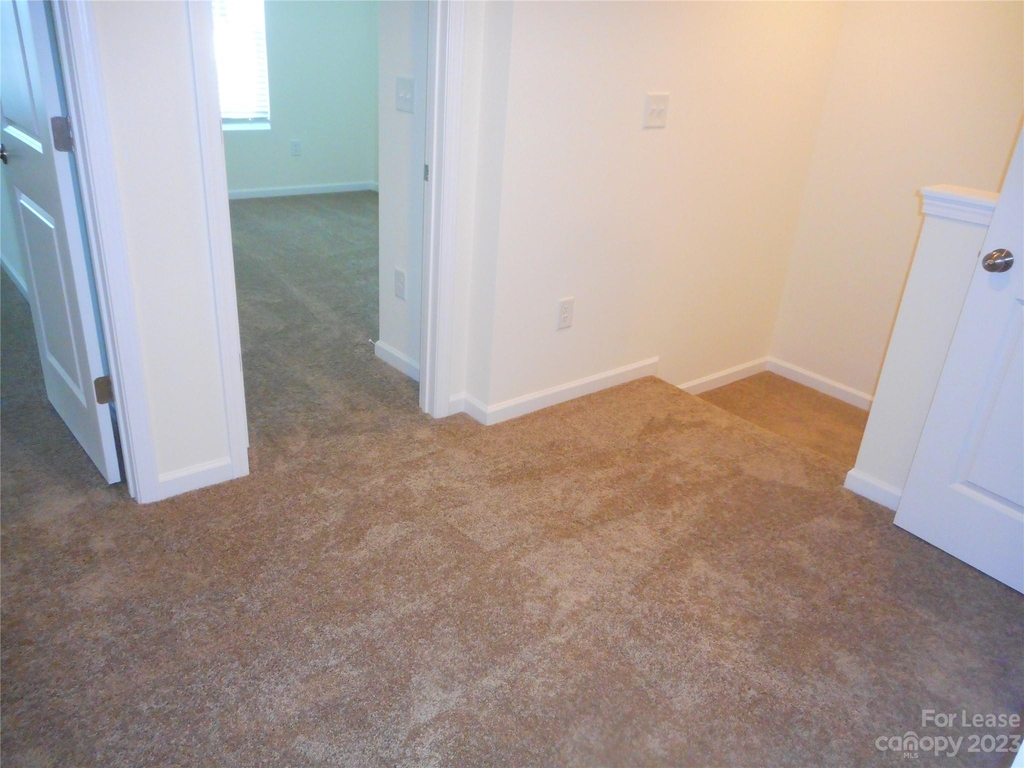 8009 Ramsburg Drive - Photo 20