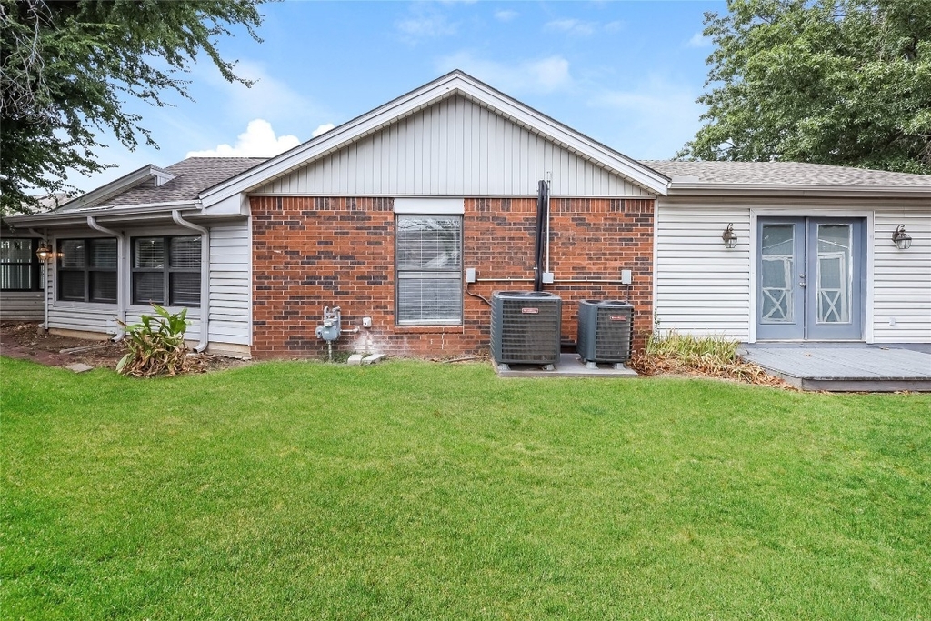 3104 Greenwood Court - Photo 13