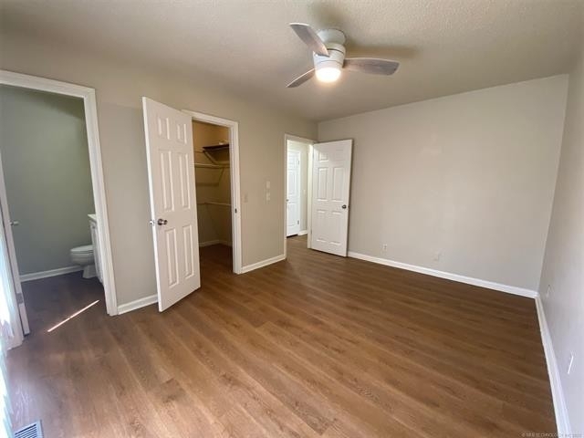 1108 W Knoxville Street - Photo 17