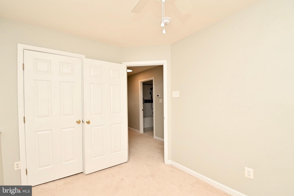 998 Harrison Circle - Photo 26