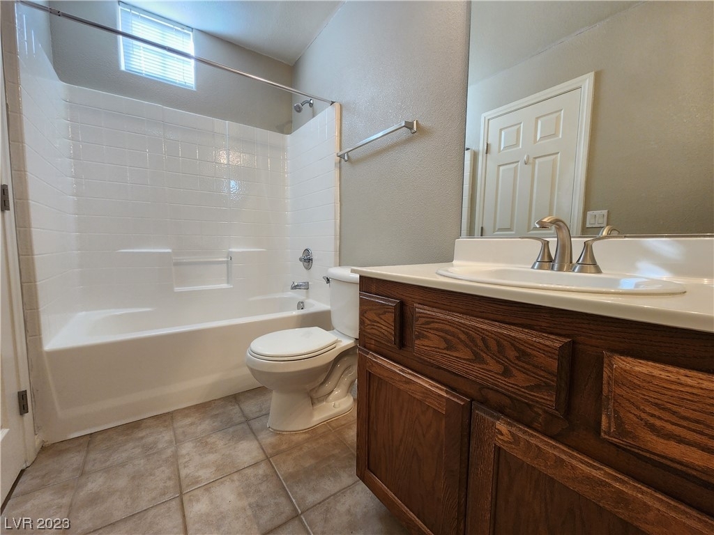 5855 Valley Drive - Photo 5