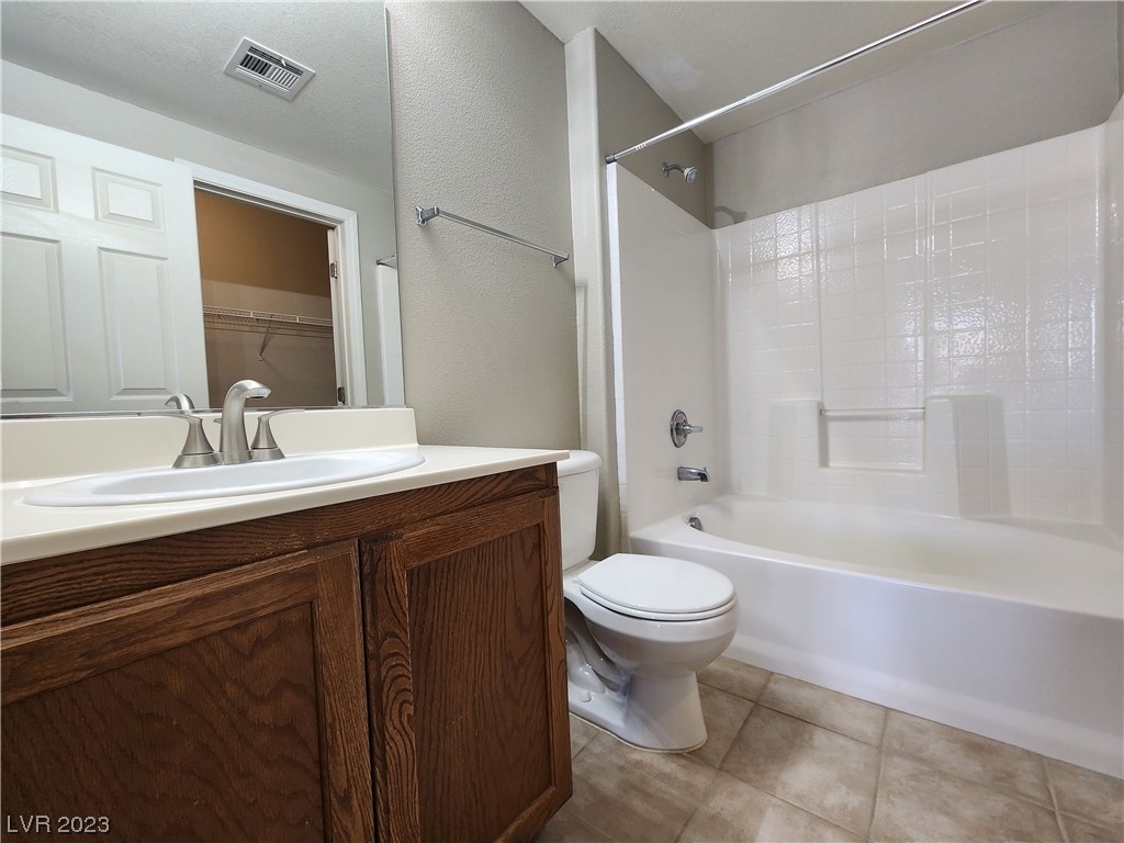 5855 Valley Drive - Photo 3